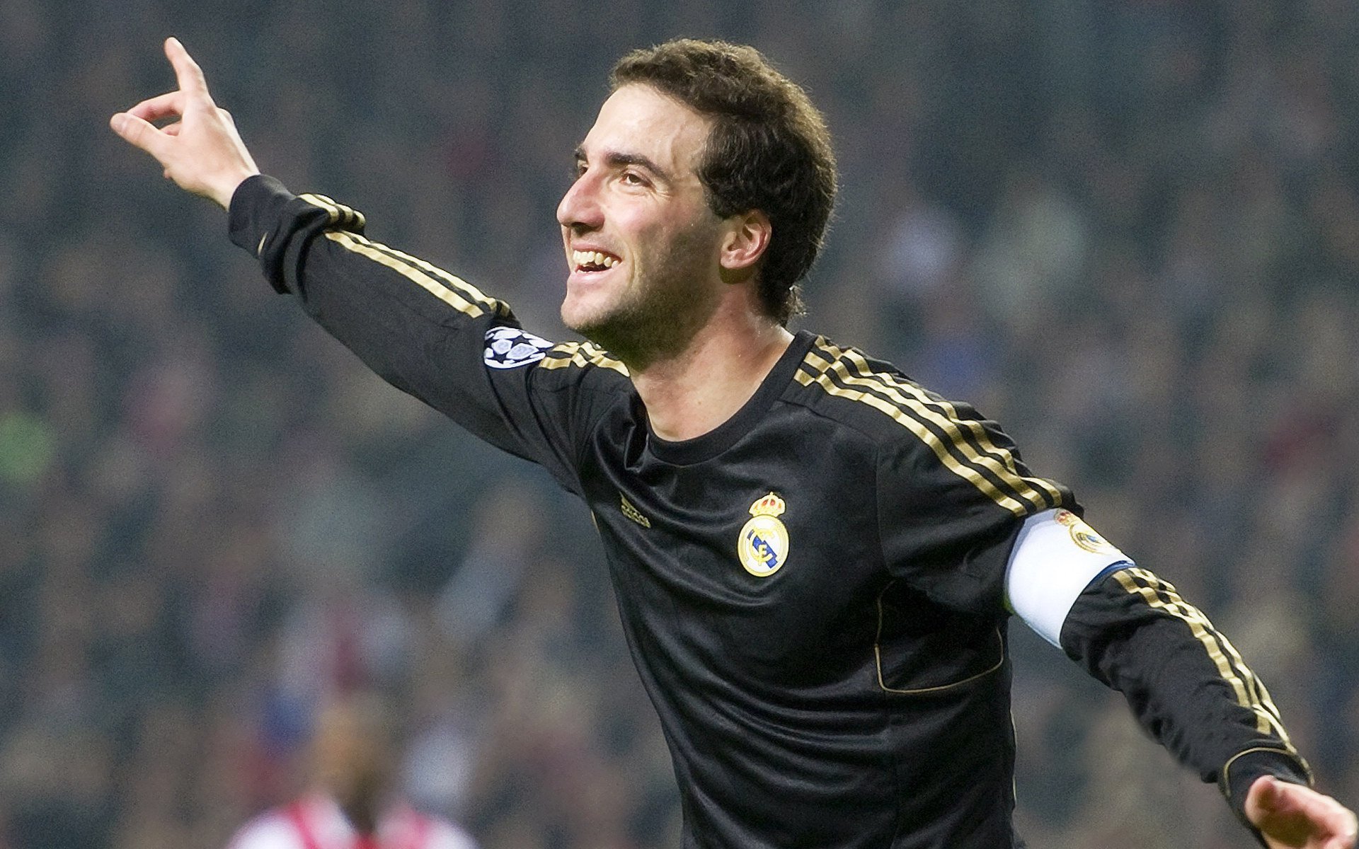 中国篮球梦照亮无数少年的未来,看看中国的篮球